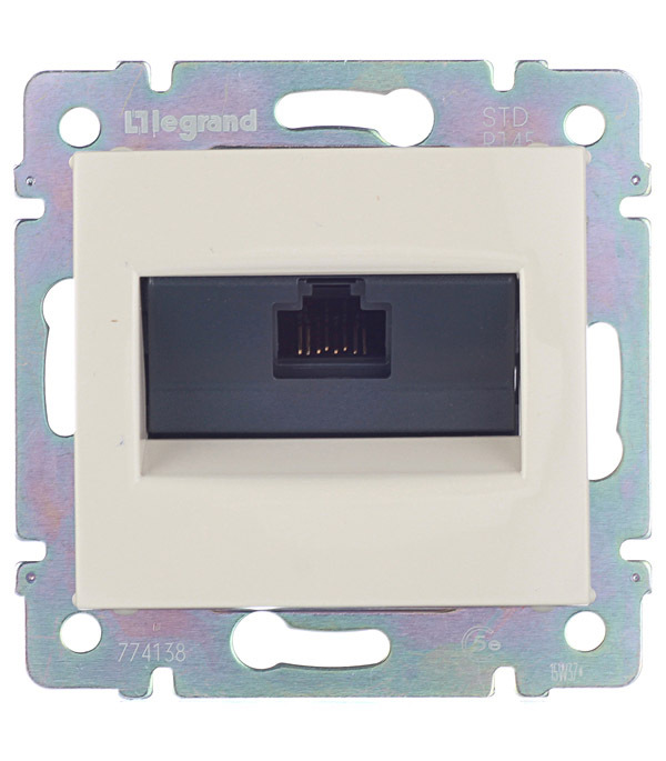 Розетка компьютерная Legrand Valena 695624 скрытая установка слоновая кость один модуль RJ45