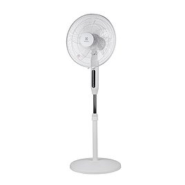 Вентилятор напольный Electrolux EFF-1020w 3 скорости 50 Вт с пультом