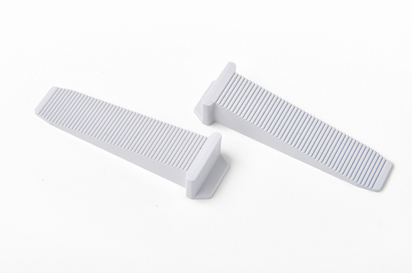 Клин регулировочный системы выравнивания плитки  (уп.50 шт)